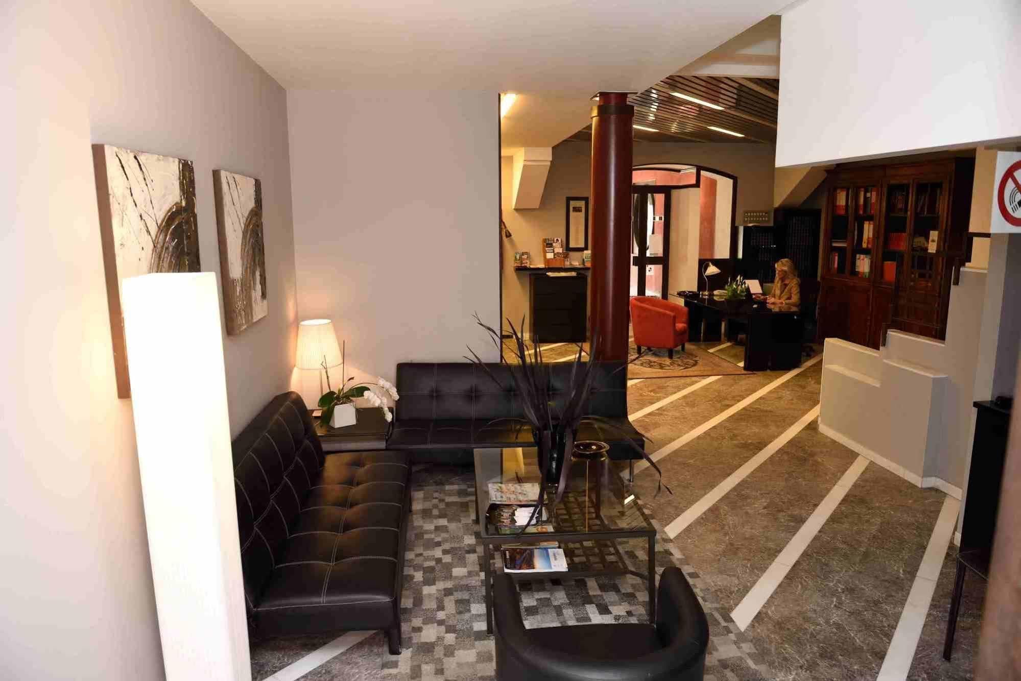 Hotel Residenza Alighieri Бардолино Екстериор снимка